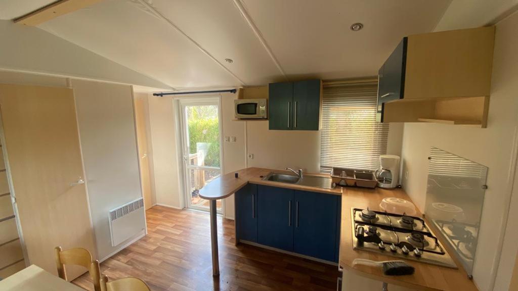 Mobil-Home Au Parc Des Roches Saint-Cheron Exterior photo